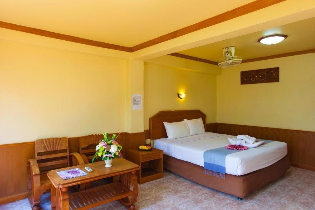 Haad Yao Bayview Hotel Ko Pha Ngan Habitación foto